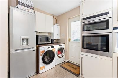 4 Ross Way, Livingston, EH54 8LA - image 5