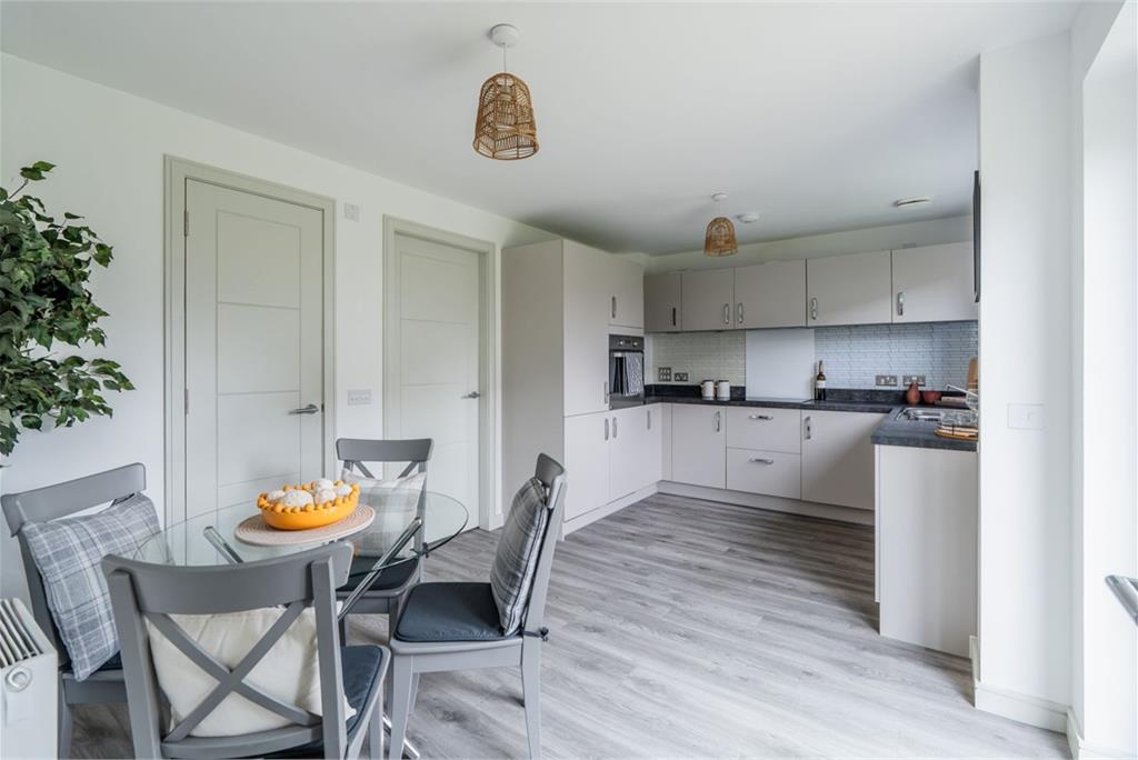 83 Kaims Crescent, Livingston, EH54 7FY - image 19