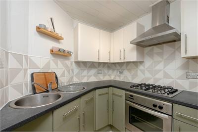 9/8 Comely Bank Row, Comely Bank, Edinburgh, EH4 1EA - image 5