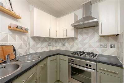 9/8 Comely Bank Row, Comely Bank, Edinburgh, EH4 1EA - image 6