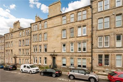 9/8 Comely Bank Row, Comely Bank, Edinburgh, EH4 1EA - image 1