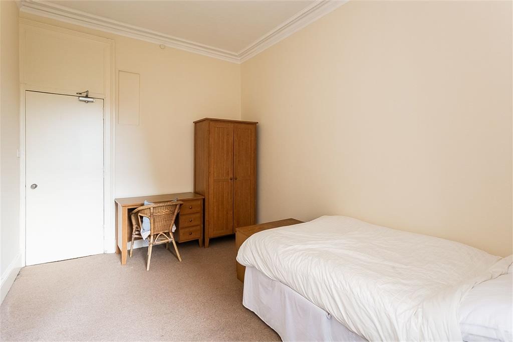 1f1, 6 Marchmont Road,
Edinburgh,
EH9 1HZ - image 13