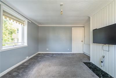 1c Niddrie Mill Place, Edinburgh, EH15 3HE - image 4