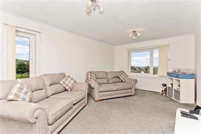 26 Andrew Court, Penicuik, Midlothian, EH26 0HR - image 3