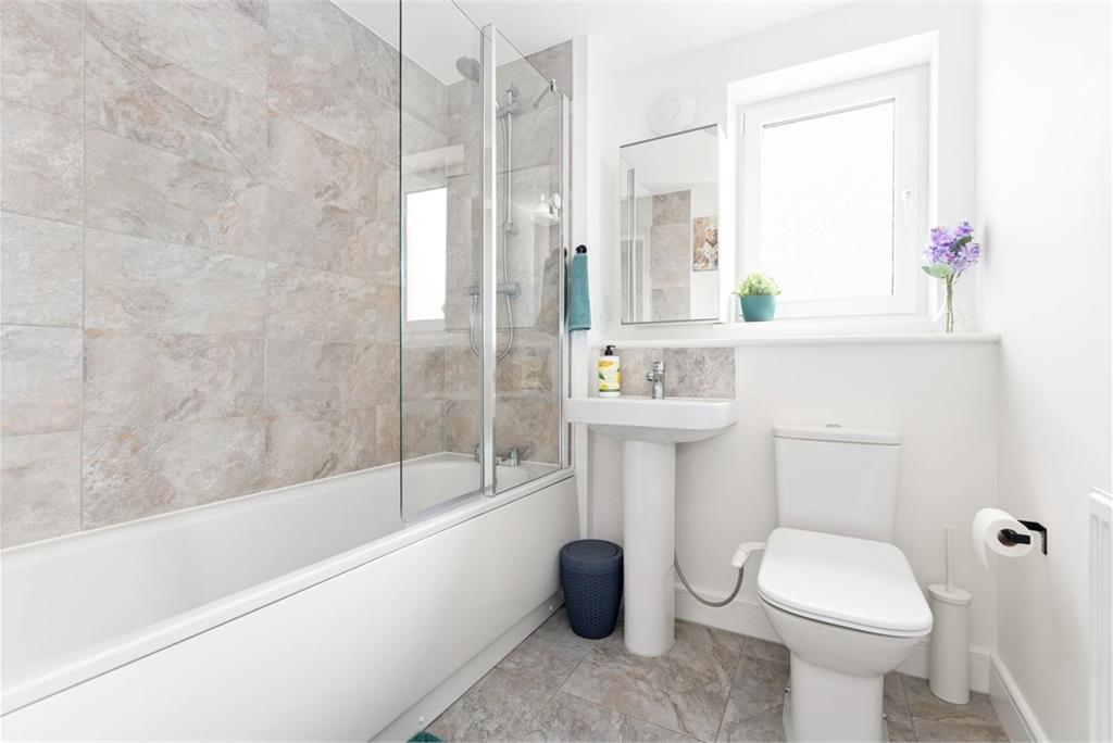 1 (Flat 4) Carswell Walk, South Queensferry, EH30 9DG - image 15