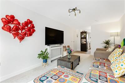 1 (Flat 4) Carswell Walk, South Queensferry, EH30 9DG - image 3