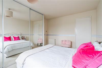 5 Caerlaverock Court, Craigievar Wynd, Edinburgh, EH12 8GD - image 12