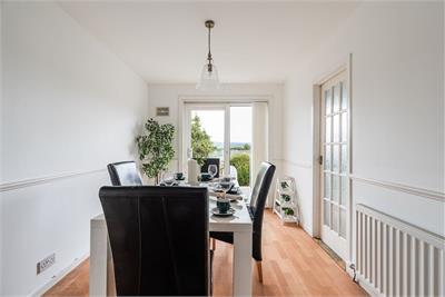 5 Caerlaverock Court, Craigievar Wynd, Edinburgh, EH12 8GD - image 9