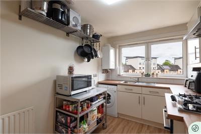 Flat 2/2, 11 McNeil Street, Glasgow, G5 0QE - image 15