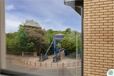Flat 2/2, 11 McNeil Street, Glasgow, G5 0QE - image 22