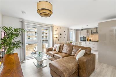 Flat 4, 16, Margaret Thomson Crescent, Edinburgh, EH6 7FD - image 3
