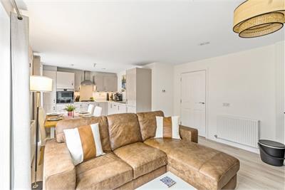 Flat 4, 16, Margaret Thomson Crescent, Edinburgh, EH6 7FD - image 6