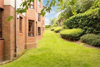70/4 Orchard Brae Avenue,
Edinburgh,
EH4 2GA - image 23
