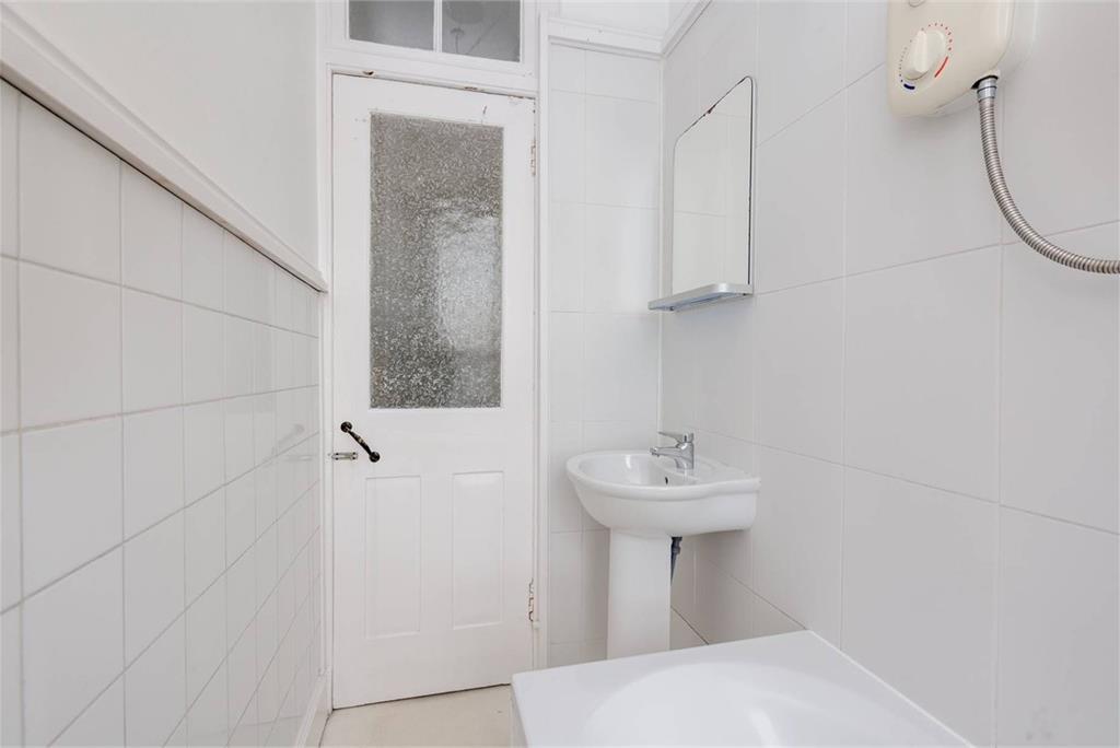 37 (1F2) Dundee Terrace, Edinburgh, EH11 1DN - image 13