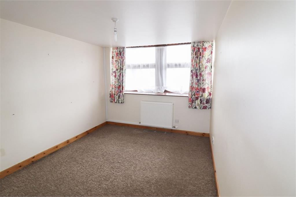 Deeside,
42 Main Street,
Crossmichael,
Castle Douglas,
DG7 3AU - image 14