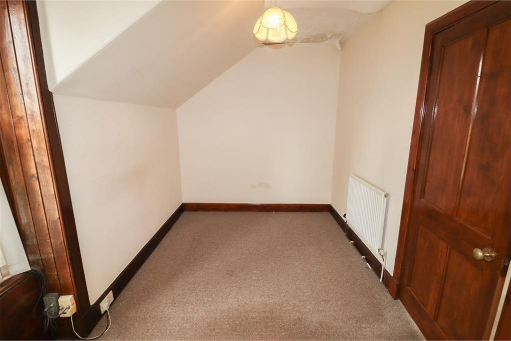 Deeside,
42 Main Street,
Crossmichael,
Castle Douglas,
DG7 3AU - image 20
