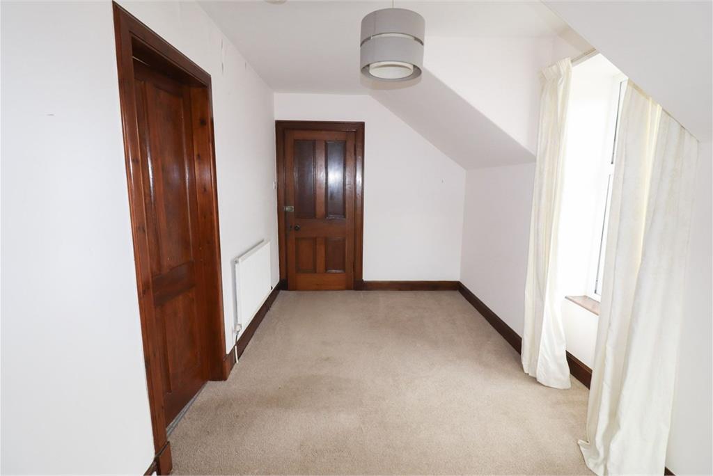 Deeside,
42 Main Street,
Crossmichael,
Castle Douglas,
DG7 3AU - image 22