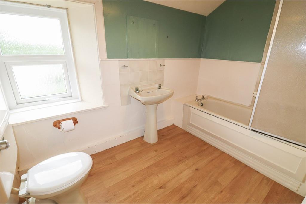 Deeside,
42 Main Street,
Crossmichael,
Castle Douglas,
DG7 3AU - image 30