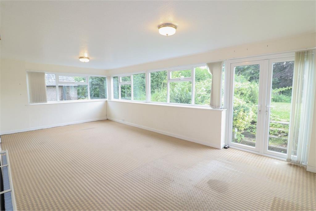Deeside,
42 Main Street,
Crossmichael,
Castle Douglas,
DG7 3AU - image 4