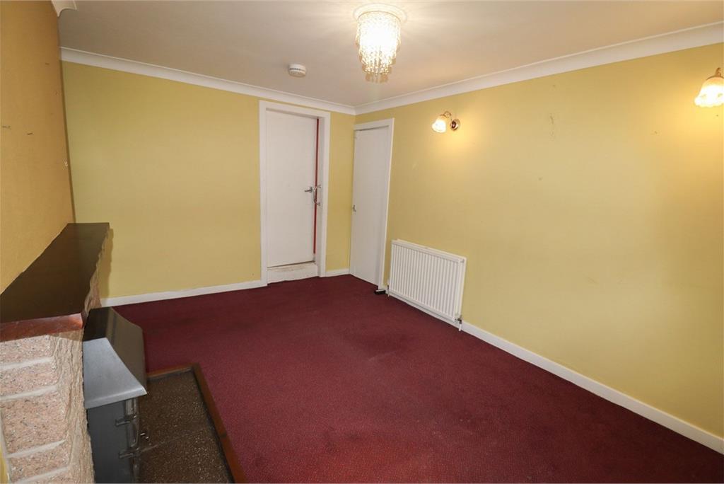 Deeside,
42 Main Street,
Crossmichael,
Castle Douglas,
DG7 3AU - image 9
