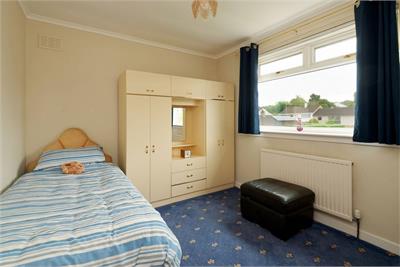 6 Lomond Court, Barrhead, Glasgow, G78 2DY - image 13
