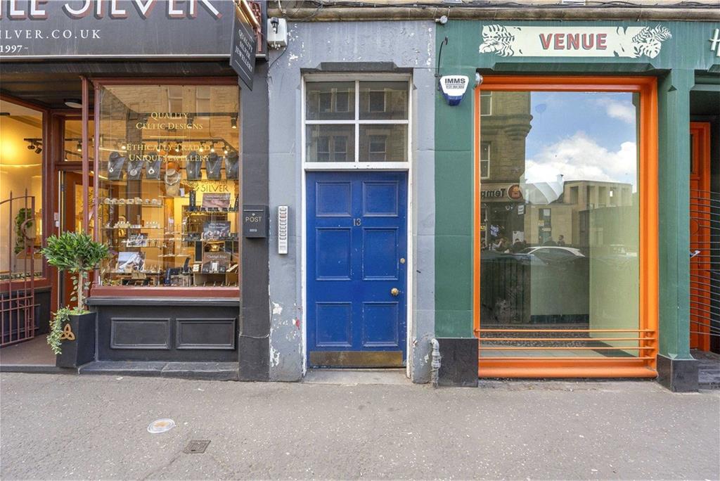 13, 3F1 Jeffrey Street,
Canongate
Edinburgh,
EH1 1DR - image 2