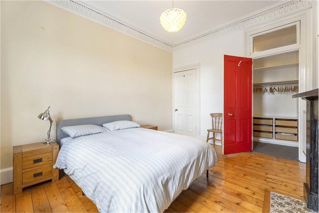 13, 3F1 Jeffrey Street,
Canongate
Edinburgh,
EH1 1DR - image 12
