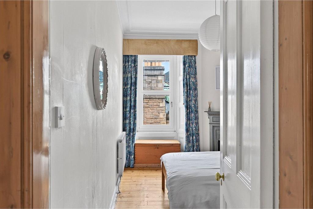 13, 3F1 Jeffrey Street,
Canongate
Edinburgh,
EH1 1DR - image 13
