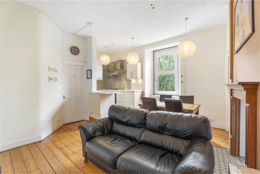 13, 3F1 Jeffrey Street,
Canongate
Edinburgh,
EH1 1DR - image 6