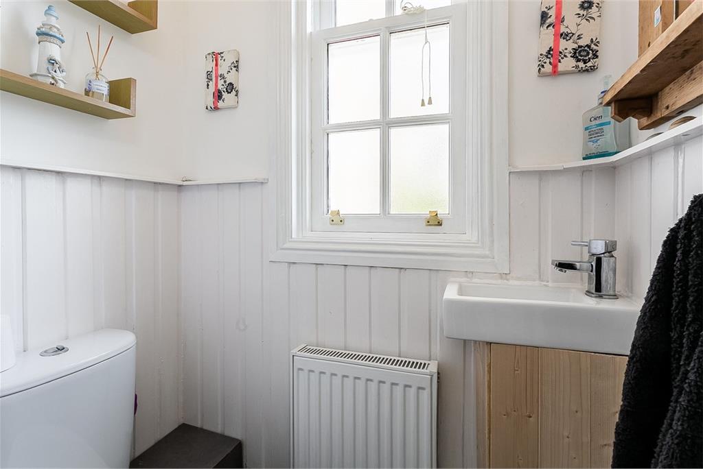 7 Fair-A-Far Cottages,
Whitehouse Road,
Edinburgh,
EH4 6PQ - image 16