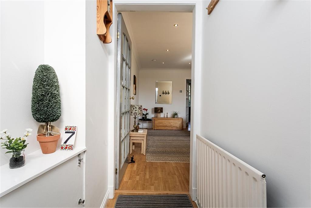 7 Fair-A-Far Cottages,
Whitehouse Road,
Edinburgh,
EH4 6PQ - image 17