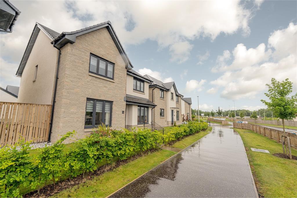 12 Greendykes Way,
Blindwells,
Prestonpans,
EH32 9GT - image 26