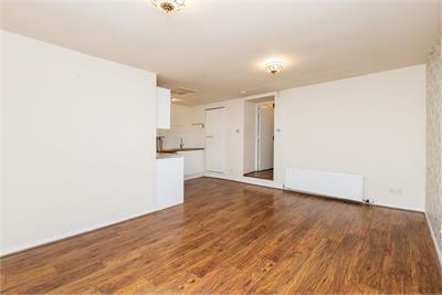 Flat 3, 40 High Street,
Newburgh,
Cupar,
KY14 6AQ - image 3