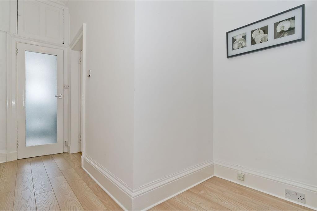 131-2 St Johns Road, Edinburgh, EH12 7SB - image 5
