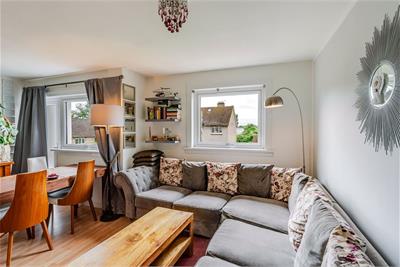 42/3 Rannoch Road, Edinburgh, EH4 7EW - image 2