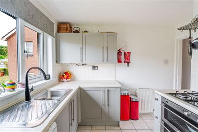 42/3 Rannoch Road, Edinburgh, EH4 7EW - image 12