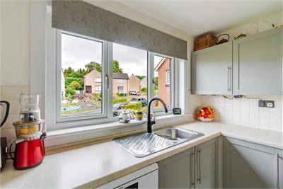 42/3 Rannoch Road, Edinburgh, EH4 7EW - image 13