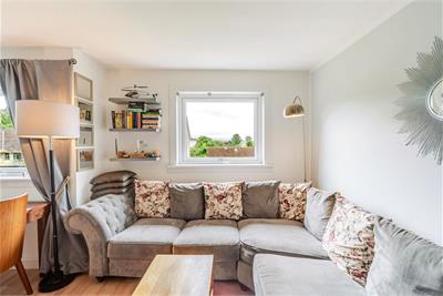 42/3 Rannoch Road, Edinburgh, EH4 7EW - image 3