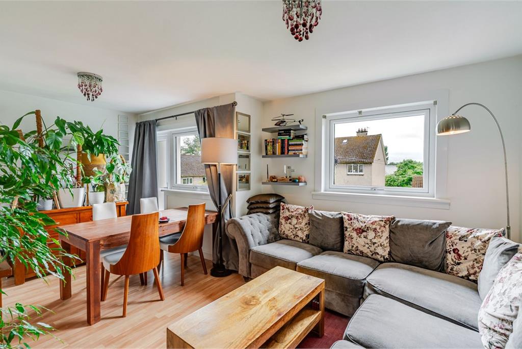 42/3 Rannoch Road, Edinburgh, EH4 7EW - image 7
