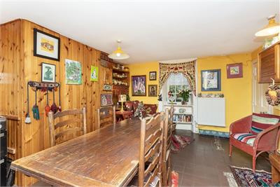 85 Northgate, Peebles, EH45 8BU - image 7
