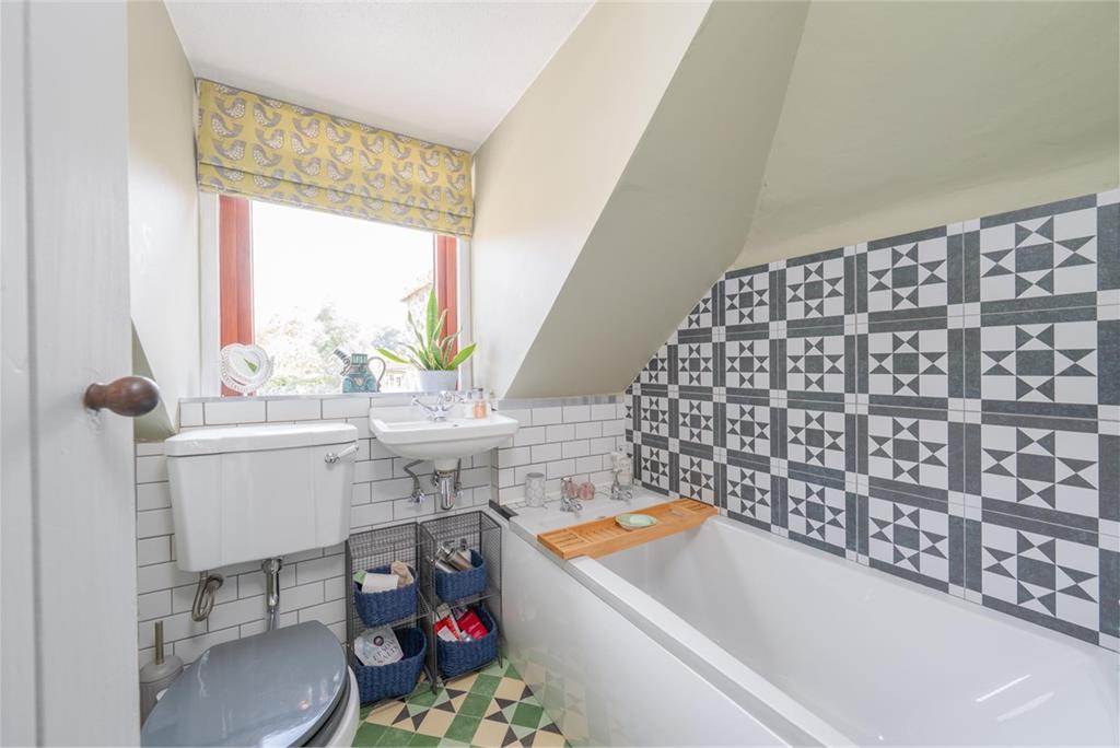 3 Kidgate,
Melrose Road,
Earlston,
TD4 6DW - image 11