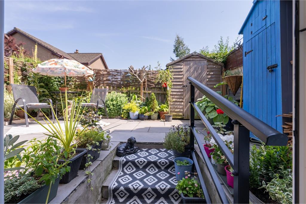 3 Kidgate,
Melrose Road,
Earlston,
TD4 6DW - image 18