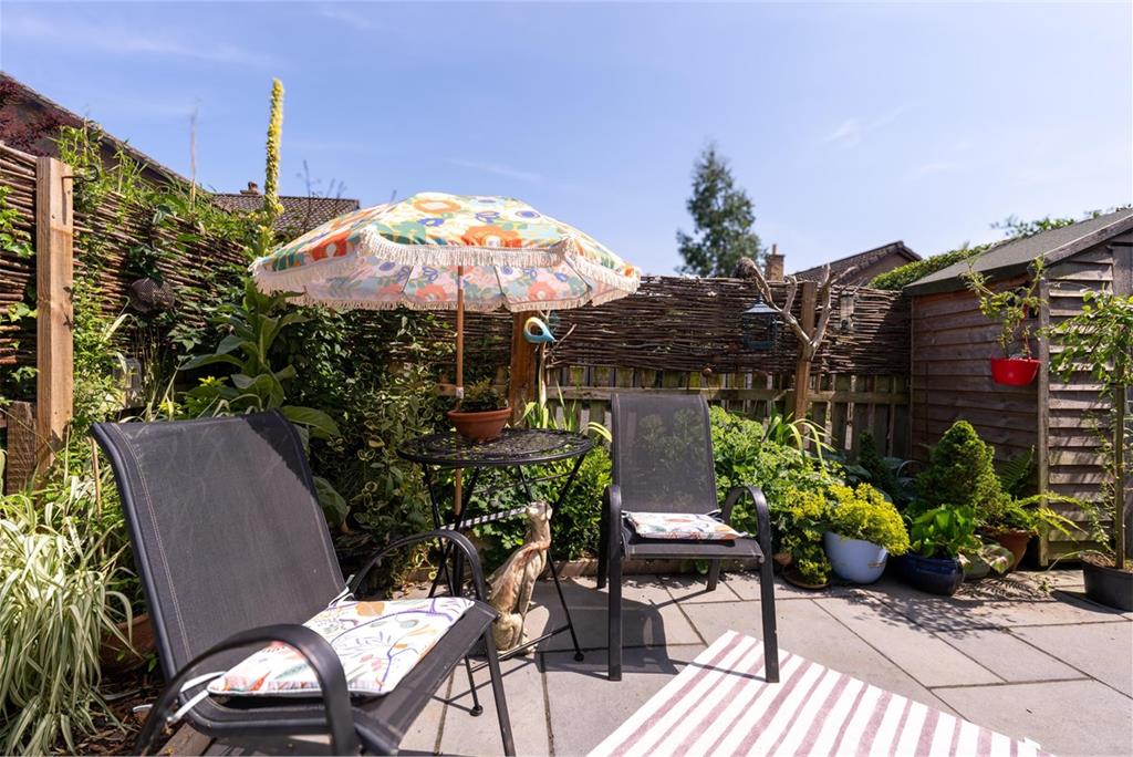 3 Kidgate,
Melrose Road,
Earlston,
TD4 6DW - image 19