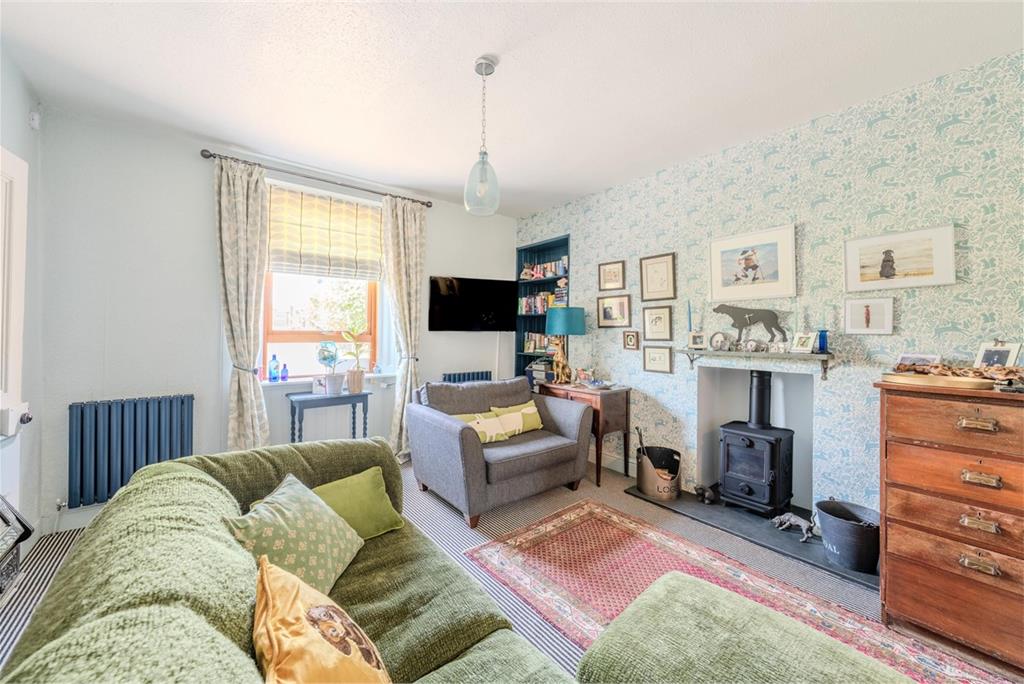 3 Kidgate,
Melrose Road,
Earlston,
TD4 6DW - image 3