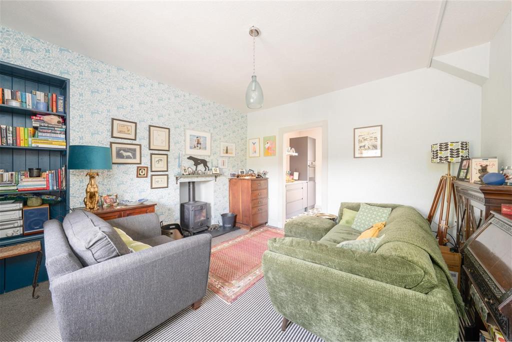 3 Kidgate,
Melrose Road,
Earlston,
TD4 6DW - image 6