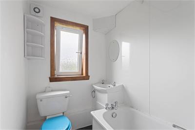 38/4 Magdalene Drive, , Edinburgh, EH15 3ED - image 12