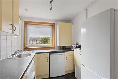 38/4 Magdalene Drive, , Edinburgh, EH15 3ED - image 7