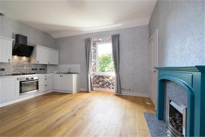 Flat 44/5 Pitt Street, Edinburgh, EH6 4DA - image 2