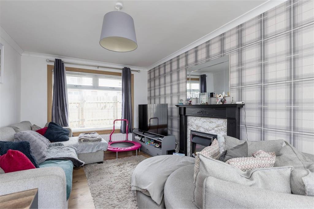 64 Woodburn Terrace,
Dalkeith,
EH22 2HT - image 1