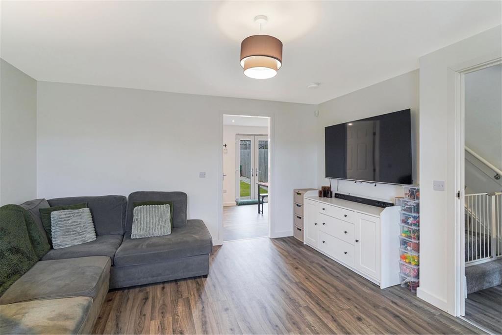 80 Carter Drive, Edinburgh, EH17 8GR - image 3